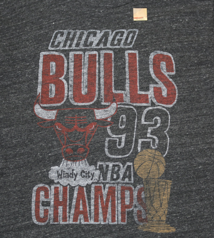 Junk Food Chicago Bulls Vintage Tee Shirt